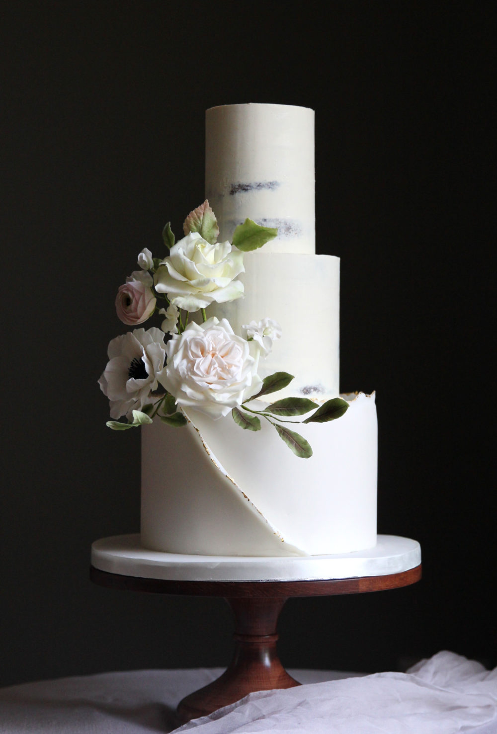 Portfolio | Deckle Edge Wedding Cake | Cove Cake Design | Luxury