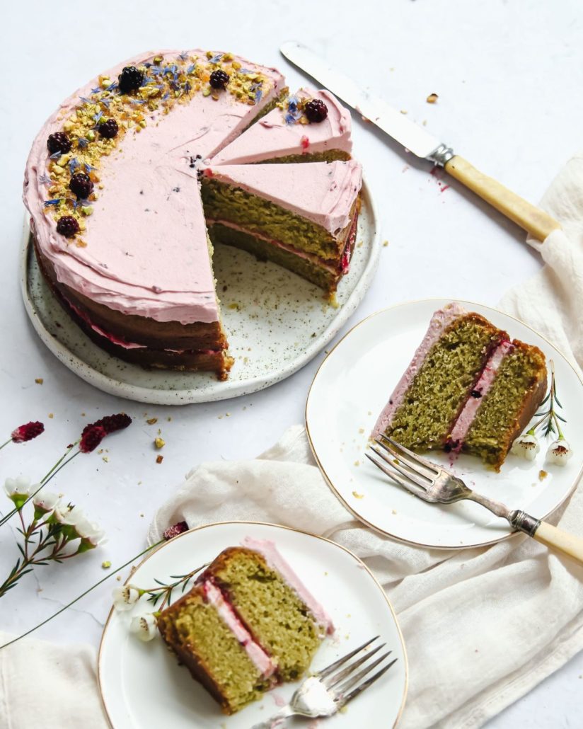 Matcha Blackberry Cake Recipe